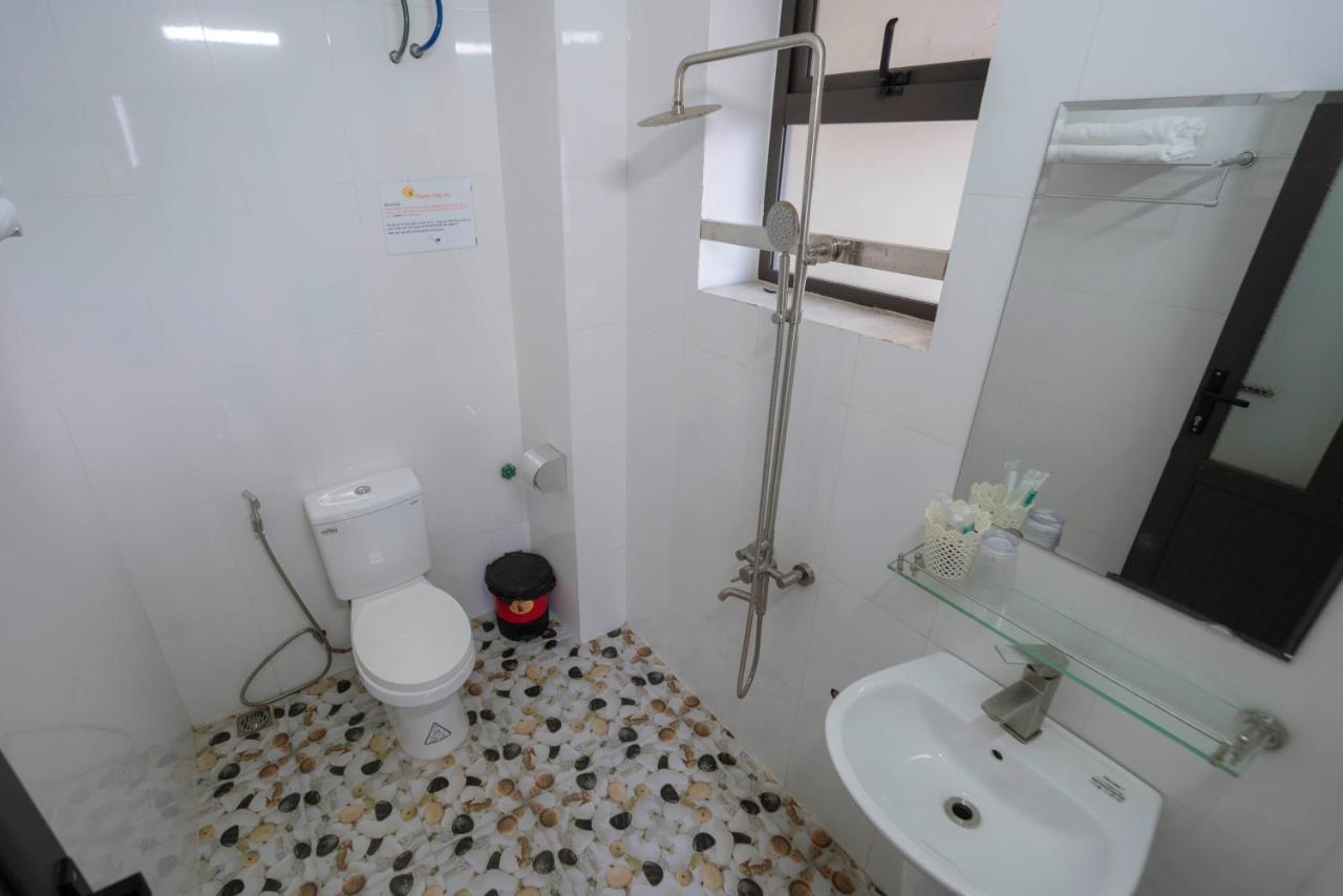 Fancy House Hotel Ха Лонг Екстериор снимка